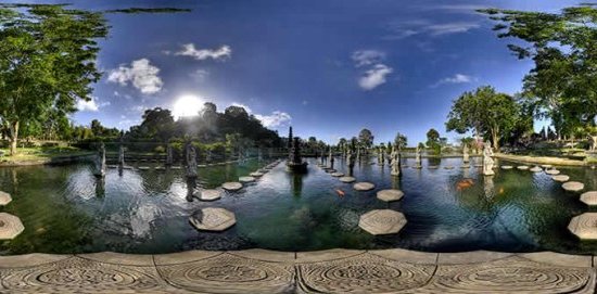 Bali : Water Palace de Tirtagganga