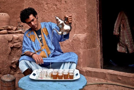 Les règles de savoir-vivre au Maroc