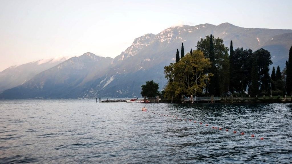 Le lac de Garde au cœur des Alpes italiennes