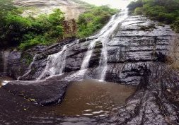 Sejour Venezuela, La Cueva del Guacharo