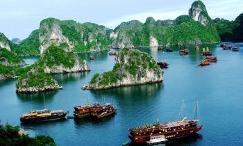 Croisière dans la baie d'Halong