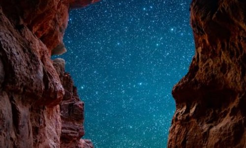 La caverne Fingal en Écosse