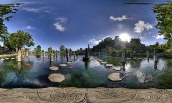 Bali : Water Palace de Tirtagganga