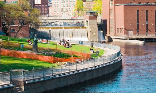 Tampere : entre nature, culture et modernité