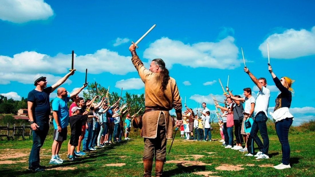 Salva Terra : Village médiéval dans le rhône
