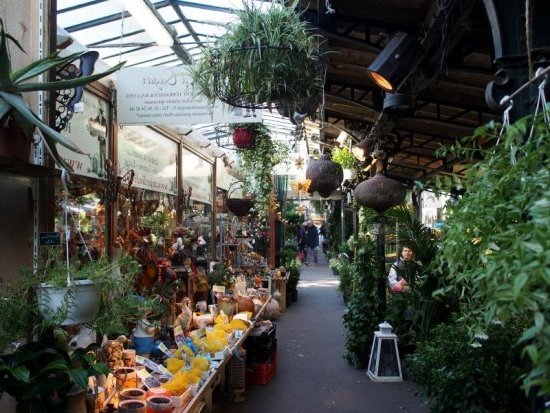 Paris, le marché au fleurs