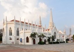 Madras : basilique Saint-Thomas de Chennai