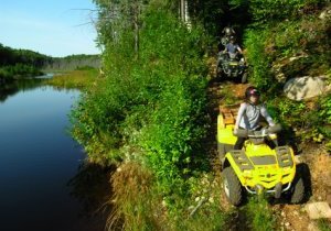 Québec, pourquoi pas une rando en Quad VTT ?