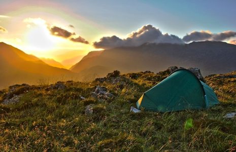 Faire du camping sauvage